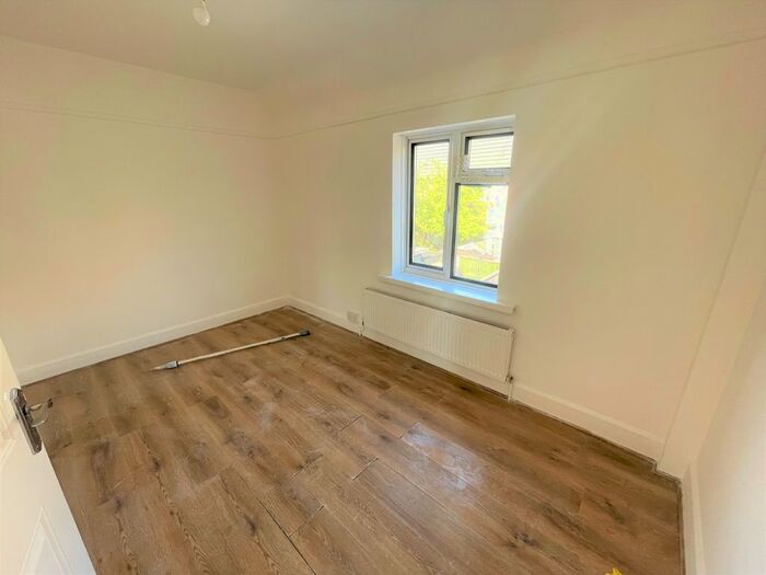 5 Bedroom Terraced House To Rent In Palmer Road, Plaistow, E13