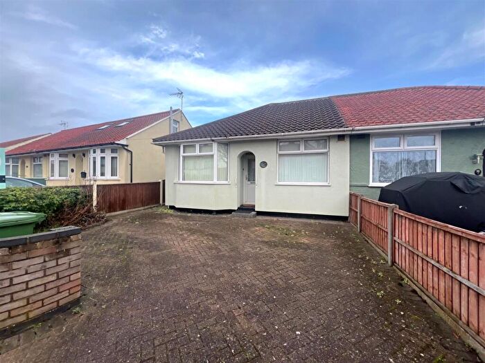 2 Bedroom Semi-Detached Bungalow For Sale In Edgerton Road, Lowestoft, Suffolk, NR33