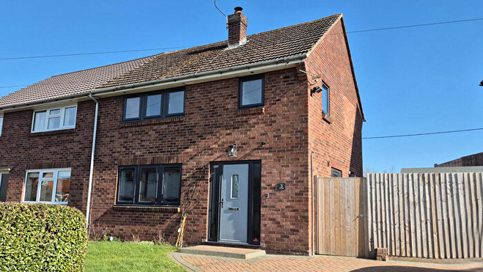 3 Bedroom Semi-Detached House For Sale In Main Street, Birdingbury, CV23