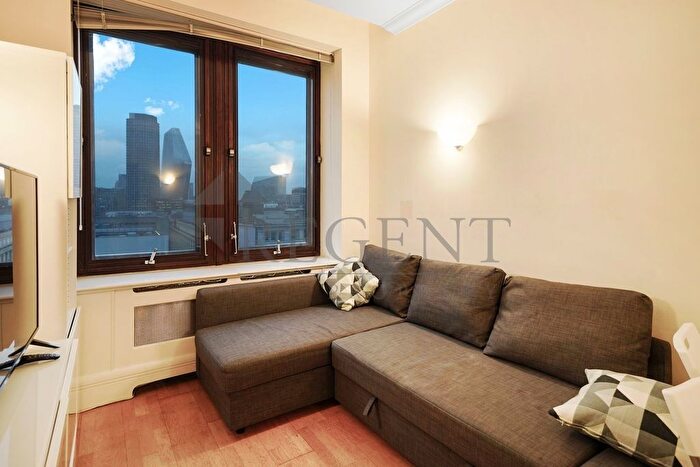 1 Bedroom Flat To Rent In Whitehouse Apartments, Belvedere Road, SE1