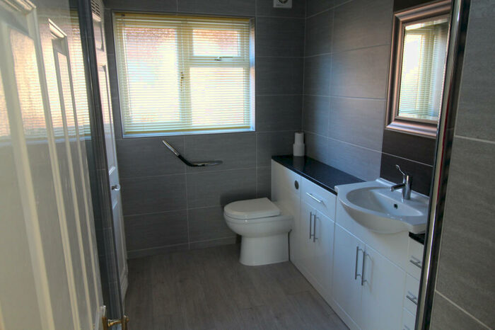 2 Bedroom Bungalow To Rent In Hammond Court, Rhyl, Denbighshire, LL18