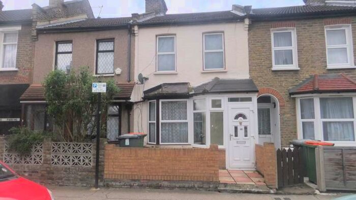 3 Bedroom Terraced House To Rent In Wellington Road, East Ham, E6