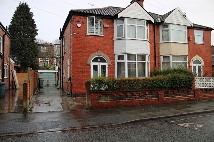 3 Bedroom Semi Detached House For Sale In Leighton Road, Old Trafford, Manchester., M16
