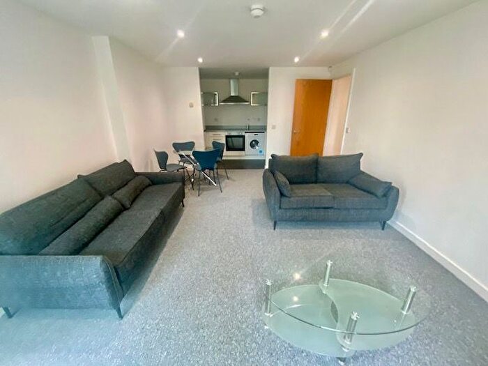 2 Bedroom Flat To Rent In Cornhill, Liverpool, L1