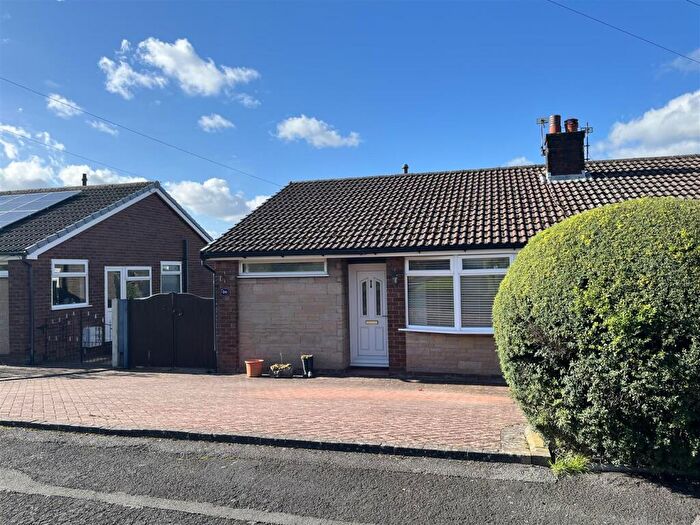 2 Bedroom Semi-Detached Bungalow For Sale In Maple Avenue, Stalybridge, SK15