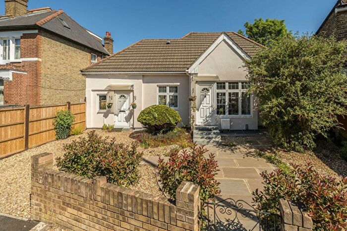 3 Bedroom Bungalow To Rent In Kneller Road, Whitton, TW2