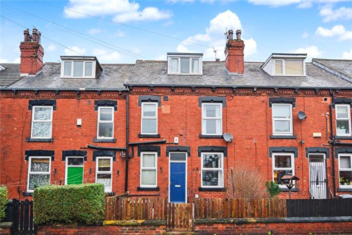 2 Bedroom Terraced House To Rent In Nancroft Mount, Leeds, West Yorkshire, LS12
