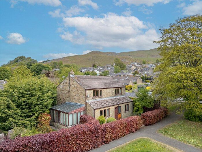 4 Bedroom Detached House For Sale In Lower Greenfoot, Settle, BD24