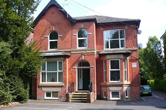 2 Bedroom Apartment To Rent In Palatine Road, Didsbury, Manchester, M20