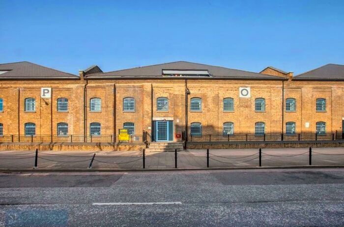 2 Bedroom Flat To Rent In The Grainstore, Western Gateway, Royal Victoria Docks, ExCel, London, E16