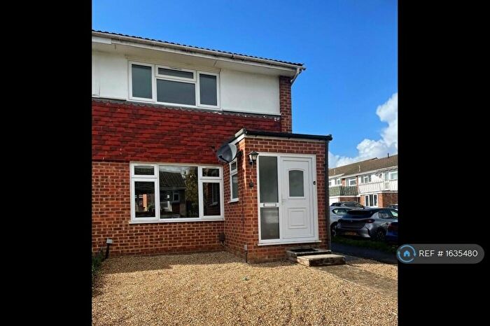 2 Bedroom Semi-Detached House To Rent In Osney Road, Maidenhead, SL6