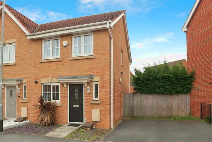 2 Bedroom Semi-Detached House To Rent In Moody Close, Chilwell, NG9