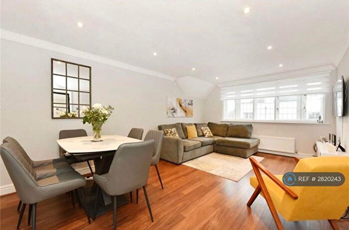 2 Bedroom Flat To Rent In Consort House, London, NW7