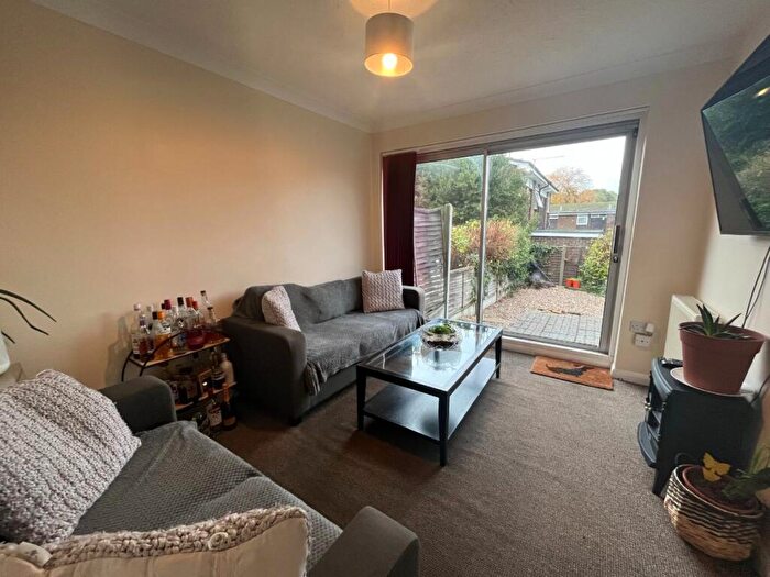 4 Bedroom End Of Terrace House To Rent In Kemsing Gardens, Canterbury, CT2