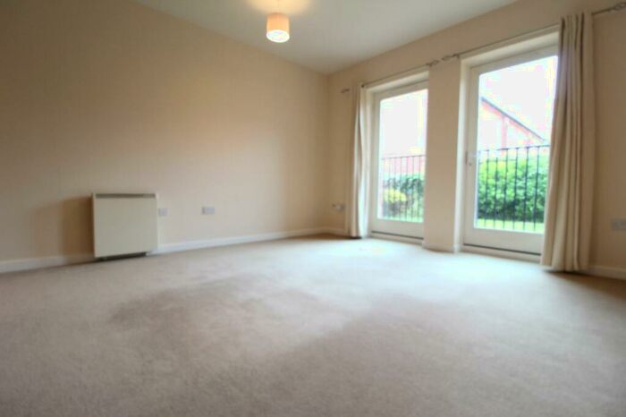 2 Bedroom Flat To Rent In College Court, Steven Way, Ripon, North Yorkshire, HG4