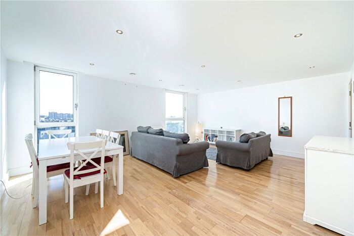 4 Bedroom Flat To Rent In Seager Place, London, SE8