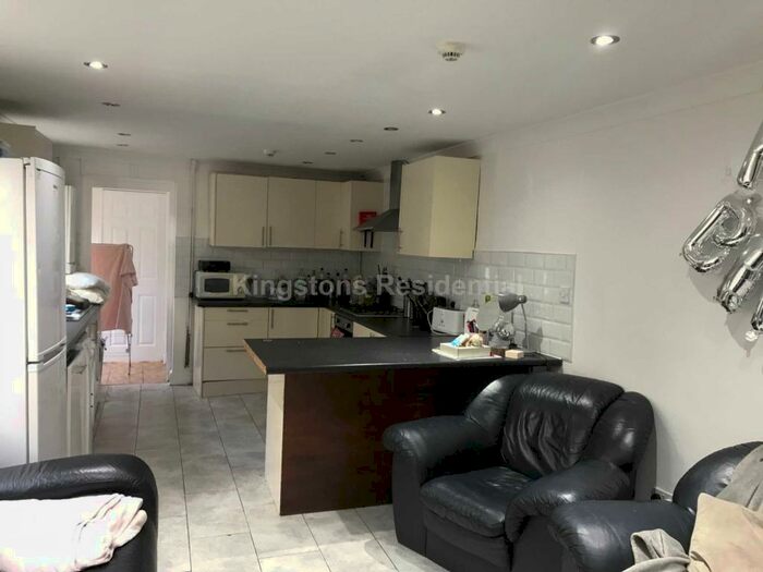 8 Bedroom Terraced House To Rent In Northcote Street, Cathays, Cardiff, CF24