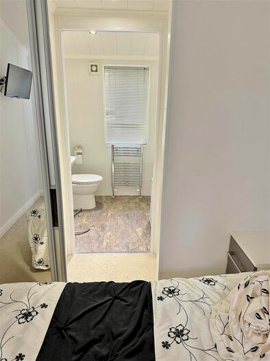 2 Bedroom Bungalow For Sale In The Lakes At Far Grange, Skipsea, Driffield, YO25