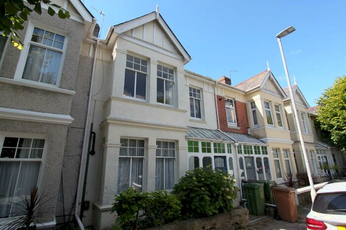 2 Bedroom Apartment To Rent In College Avenue, Mannamead, PL4