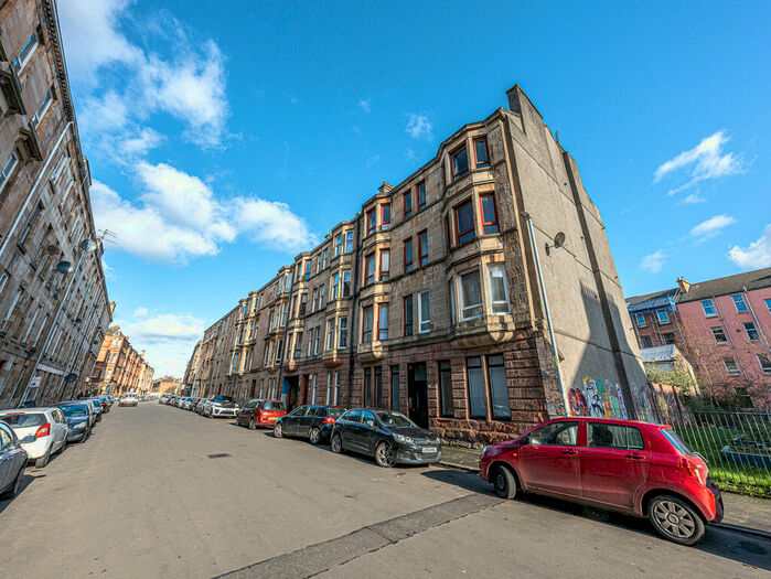 1 Bedroom Flat To Rent In Westmoreland Street, /, Govanhill, G42