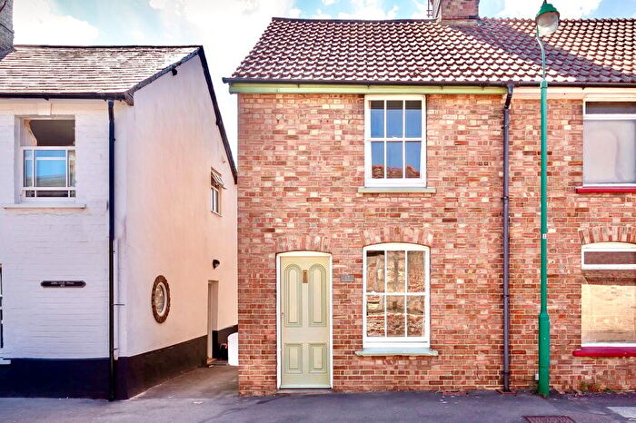 2 Bedroom End Of Terrace House For Sale In West End, Ashwell, SG7