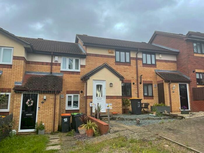 2 Bedroom Terraced House To Rent In Dynevor Close, Bromham, MK43