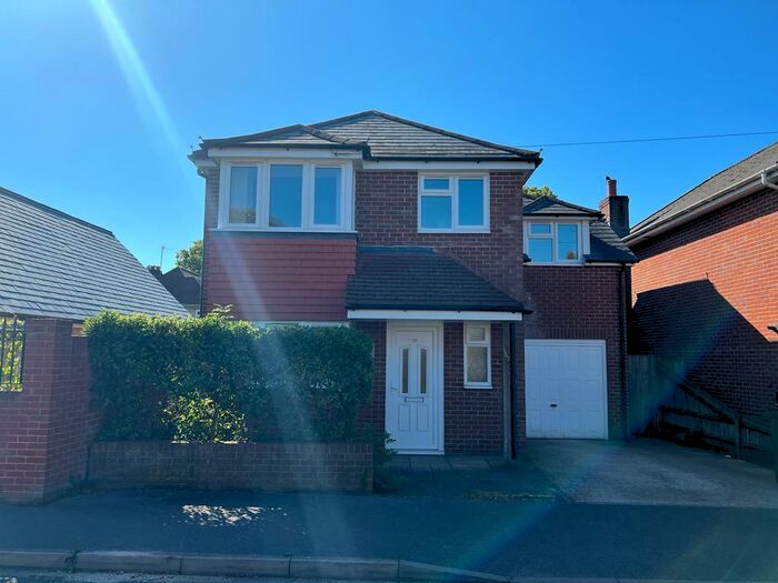 3 Bedroom House To Rent In Howards Grove, Upper Shirley, SO15