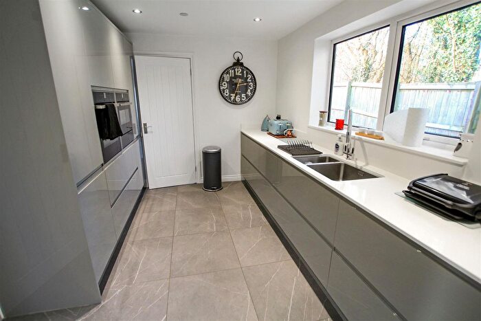 4 Bedroom Detached House For Sale In The Post Horn, Newton Aycliffe, DL5