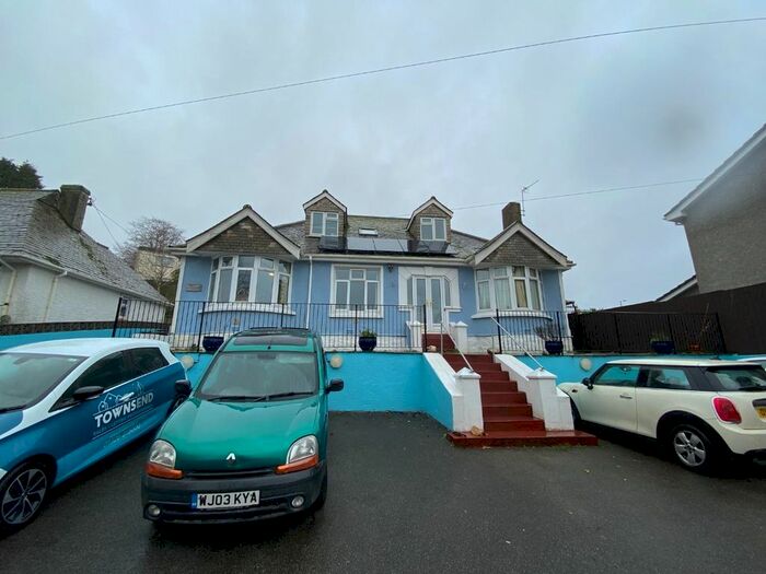 7 Bedroom Property To Rent In Dracaena Avenue, Falmouth TR11