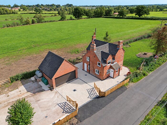 3 Bedroom Detached House To Rent In Forge Hollies, Longford Lane, Church Broughton, DE65