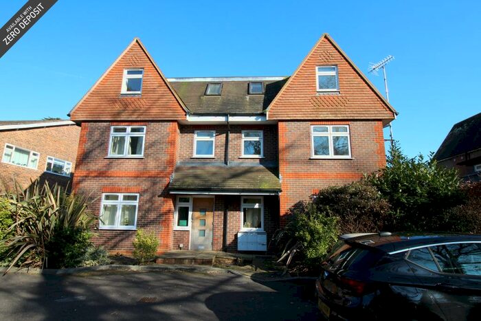 2 Bedroom Apartment To Rent In Chichester, PO19