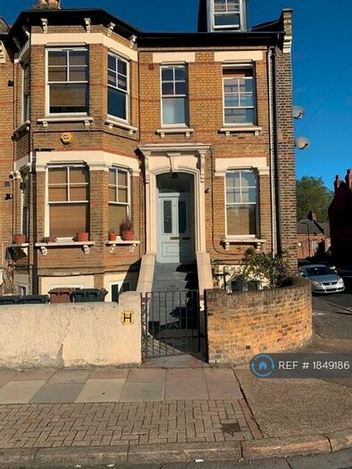 1 Bedroom Flat To Rent In Thistlewaite Road, London, E5