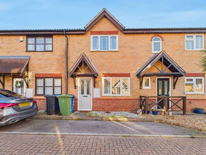 2 Bedroom Terraced House For Sale In Lavender Close, South Ockendon, Essex, RM15