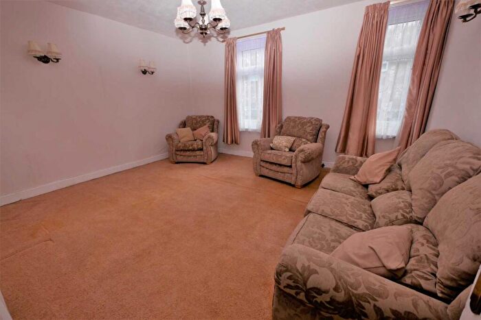 3 Bedroom Apartment To Rent In High Street, Harwich, CO12