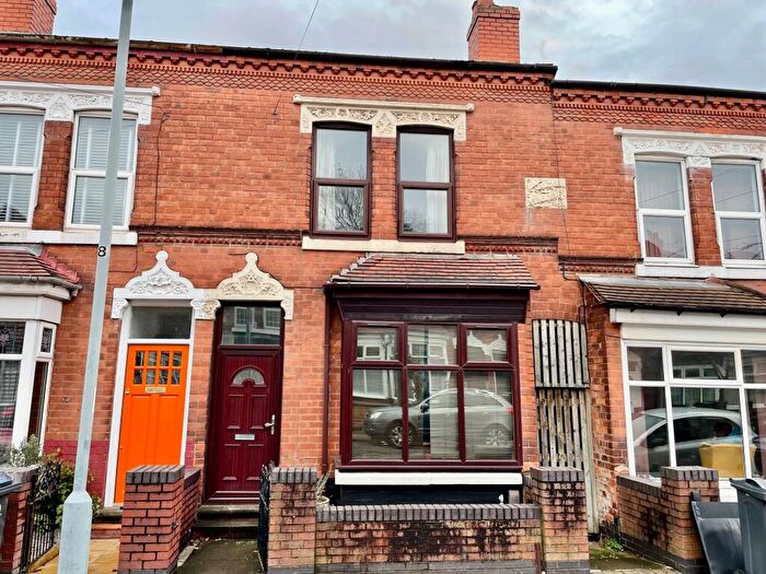 3 Bedroom Town House To Rent In Manilla Road, Selly Oak, B29