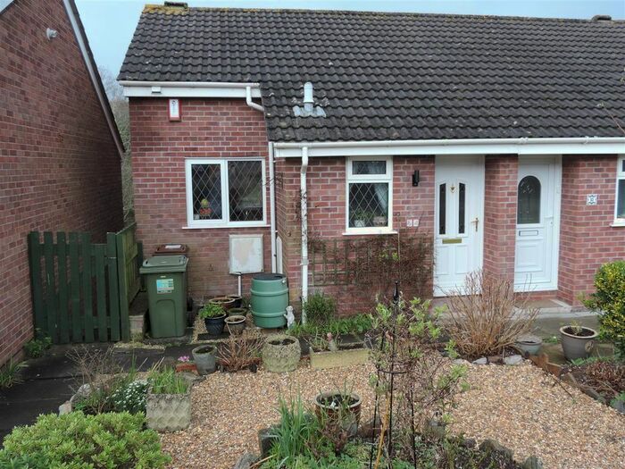 2 Bedroom Property To Rent In Ponsonby Road, Plymouth, PL3