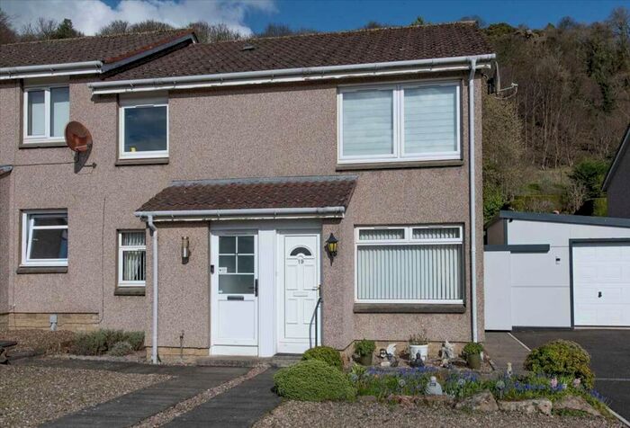 2 Bedroom Apartment For Sale In MacDonald Place, Burntisland, KY3