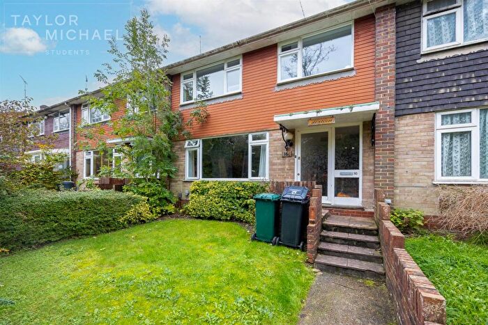 4 Bedroom Terraced House To Rent In Lucraft Road, Brighton, BN2