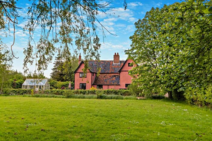 5 Bedroom Detached House For Sale In Laxfield Road, Cratfield, Halesworth, Suffolk, IP19