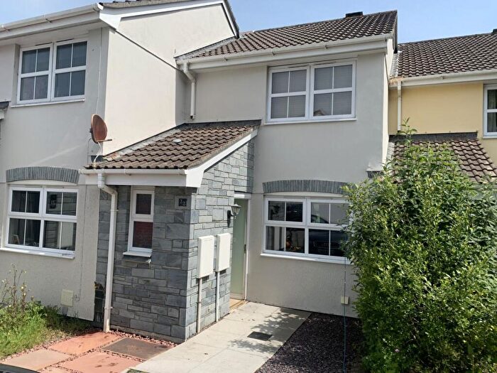 2 Bedroom Terraced House For Sale In Chandlers Walk, St Austell, PL25