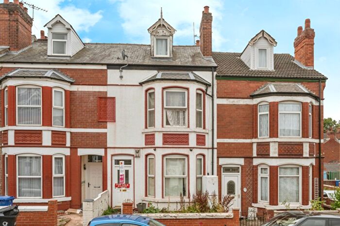 5 Bedroom Property For Sale In St. Vincent Avenue, Doncaster, DN1