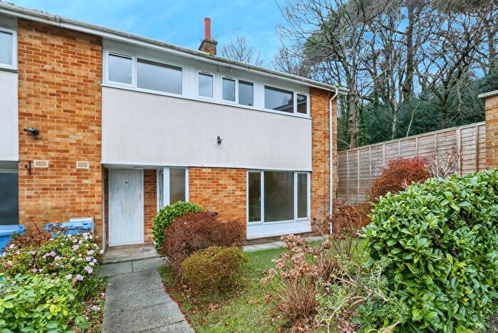 3 Bedroom End Of Terrace House For Sale In Loewy Crescent, Poole, Dorset, BH12