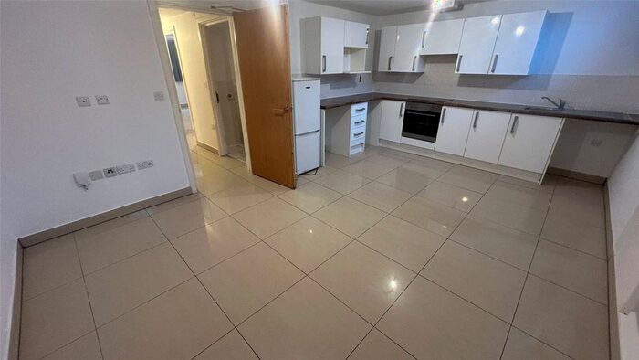 5 Bedroom Flat To Rent In Erskine Street, City Centre, Leicester, LE1