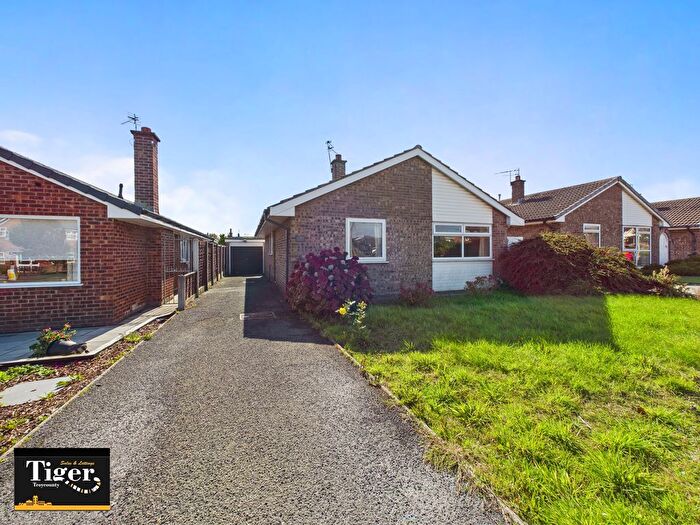 2 Bedroom Detached Bungalow For Sale In Anchorsholme Lane, Thornton-Cleveleys, FY5