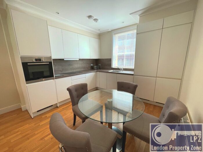 1 Bedroom Flat To Rent In Hamlet Gardens, Hammersmith, W6