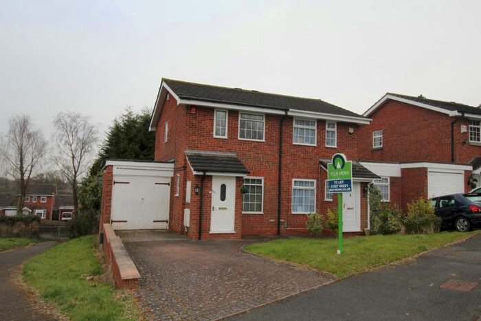 2 Bedroom Semi-Detached House To Rent In Kingscote Close, Redditch, Worcestershire, B98