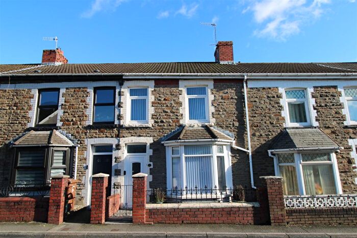 3 Bedroom Property For Sale In Park Place, Bargoed, CF81