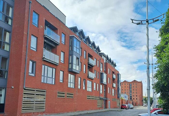 1 Bedroom Apartment For Sale In Apartment Freedom Quay, Railway Street, HU1