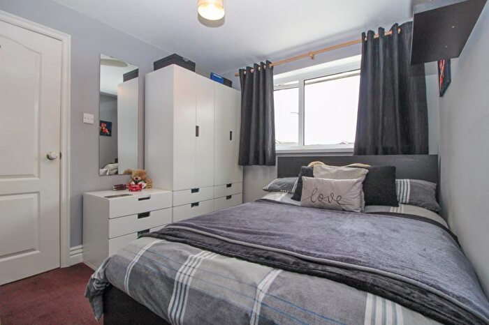 4 Bedroom Detached House For Sale In Platt Lane, Whelley, Wigan, WN1