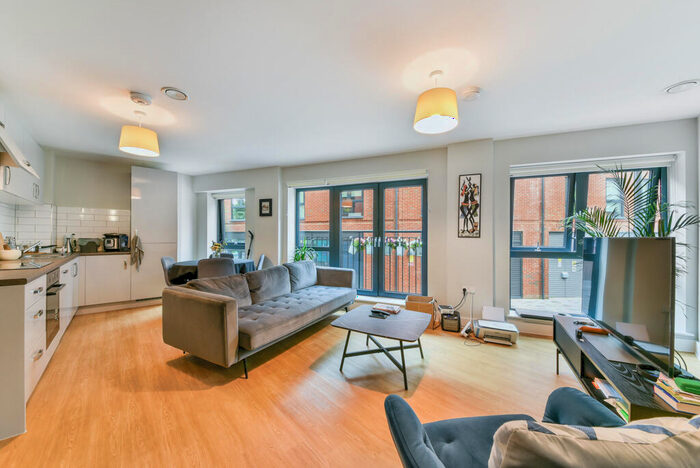 2 Bedroom Apartment To Rent In Newbury Newbury, RG14